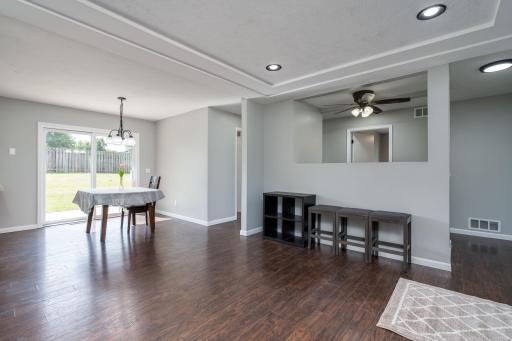 8-web-or-mls-107-meadow-ln.jpg