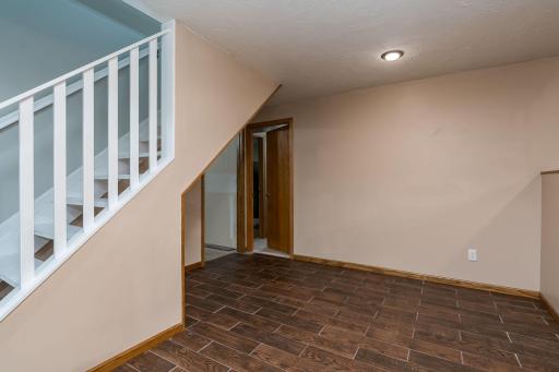30-web-or-mls-107-meadow-ln.jpg