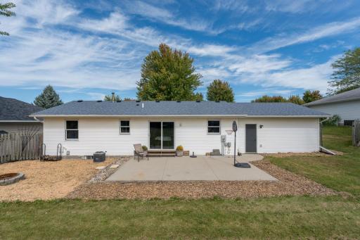 36-web-or-mls-107-meadow-ln.jpg