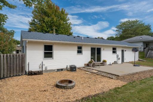 37-web-or-mls-107-meadow-ln.jpg