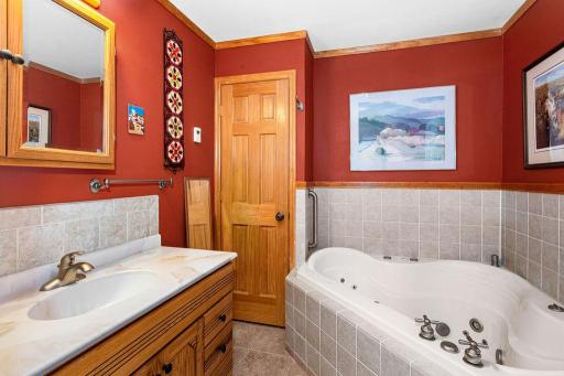 267 E 2nd Street, Knife River, MN 55609