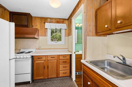 267 E 2nd Street, Knife River, MN 55609