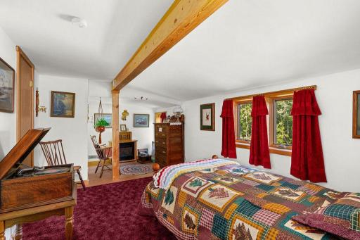 267 E 2nd Street, Knife River, MN 55609