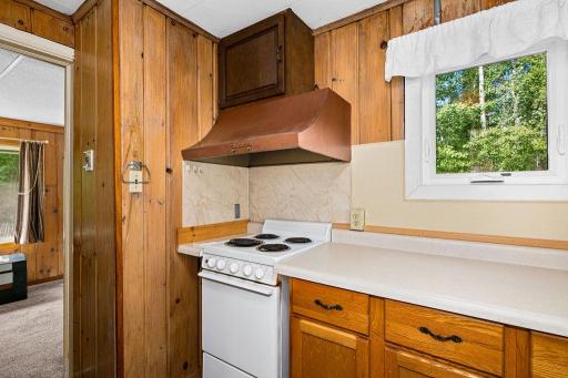 267 E 2nd Street, Knife River, MN 55609