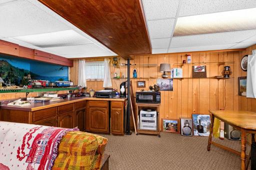 267 E 2nd Street, Knife River, MN 55609