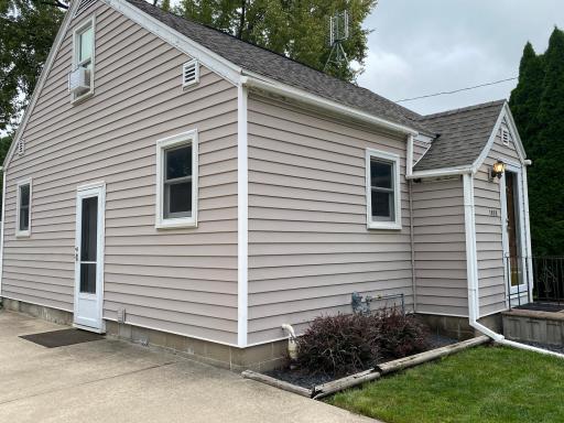 1408 Dunham Street, Albert Lea, MN 56007