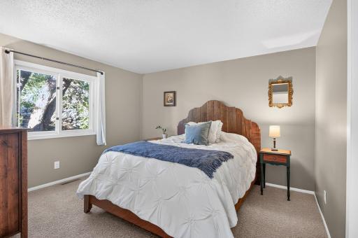 4270 Victoria Street N, Shoreview, MN 55126