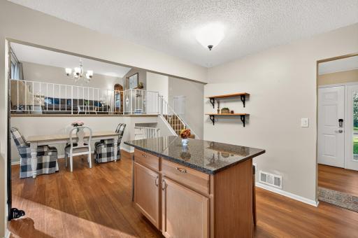 4270 Victoria Street N, Shoreview, MN 55126