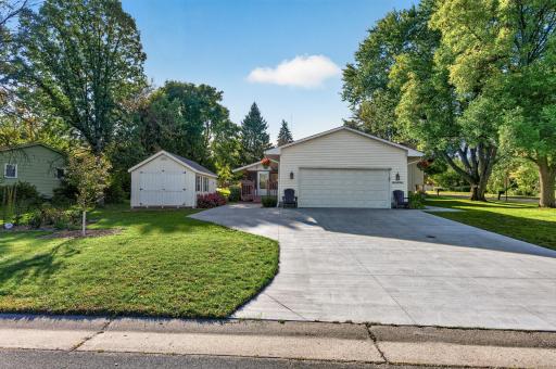 4270 Victoria Street N, Shoreview, MN 55126