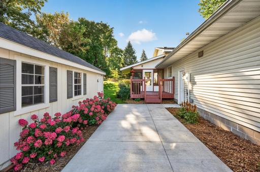 4270 Victoria Street N, Shoreview, MN 55126