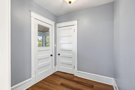 670 Conway Street, Saint Paul, MN 55106