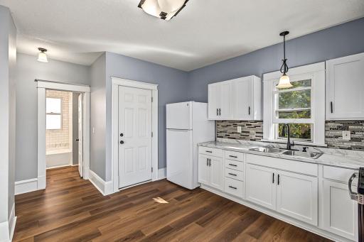 670 Conway Street, Saint Paul, MN 55106