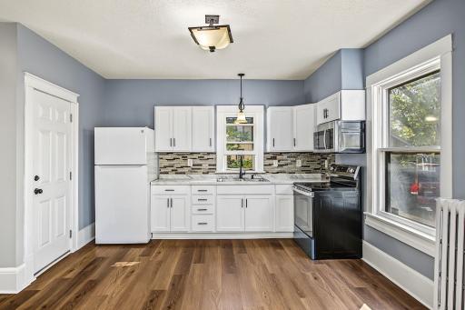 670 Conway Street, Saint Paul, MN 55106