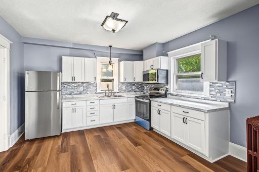 670 Conway Street, Saint Paul, MN 55106