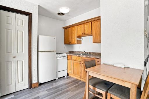 1418 S Oak Avenue, Owatonna, MN 55060