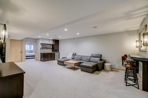 276 Country Road, Stillwater, MN 55082