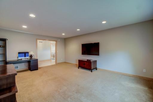 276 Country Road, Stillwater, MN 55082