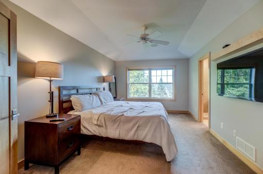 276 Country Road, Stillwater, MN 55082