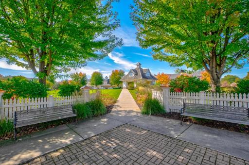 276 Country Road, Stillwater, MN 55082