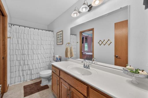 Upper level full bathroom.