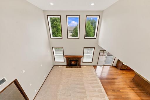 2109 Rockridge Circle, Shakopee, MN 55379