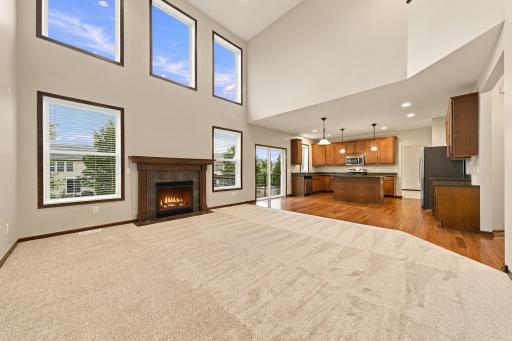 2109 Rockridge Circle, Shakopee, MN 55379