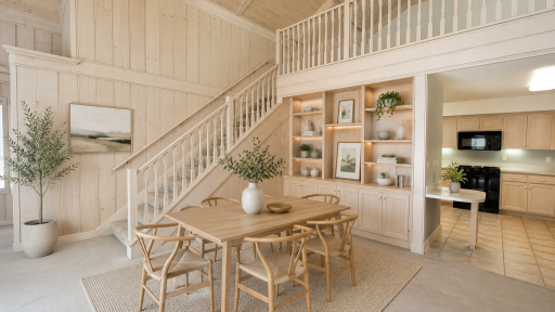 Dining room Virtually Staged