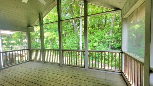 Enjoy evenings on your screened in porch