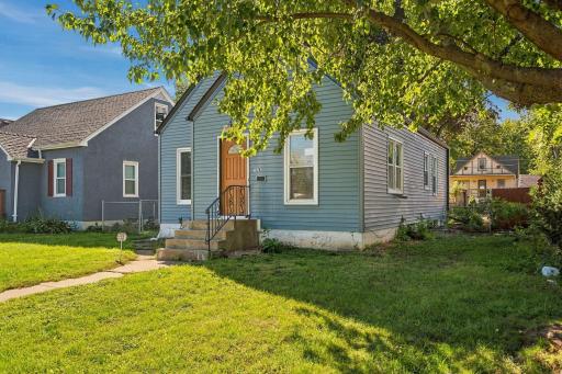 1828 Arlington Avenue E, Saint Paul, MN 55119