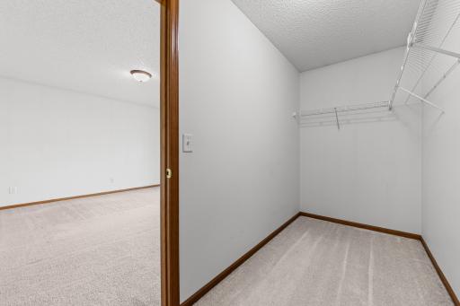 7623 Elm Grove Avenue, New Hope, MN 55428