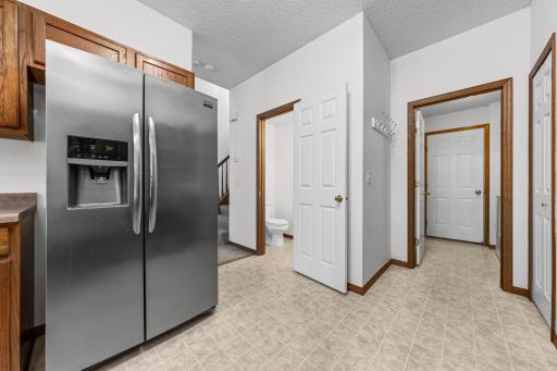 7623 Elm Grove Avenue, New Hope, MN 55428