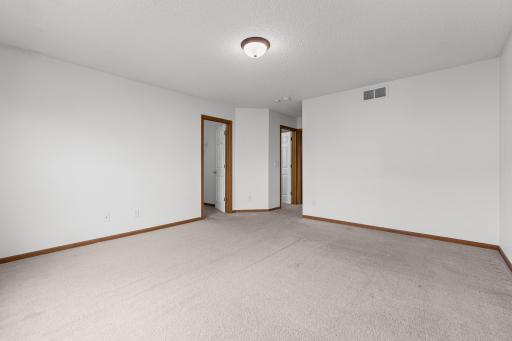 7623 Elm Grove Avenue, New Hope, MN 55428