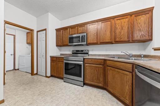 7623 Elm Grove Avenue, New Hope, MN 55428