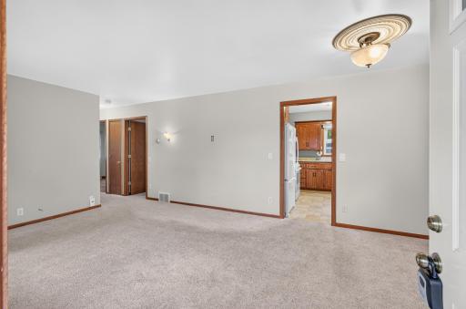 11571 Kumquat Street NW, Coon Rapids, MN 55448