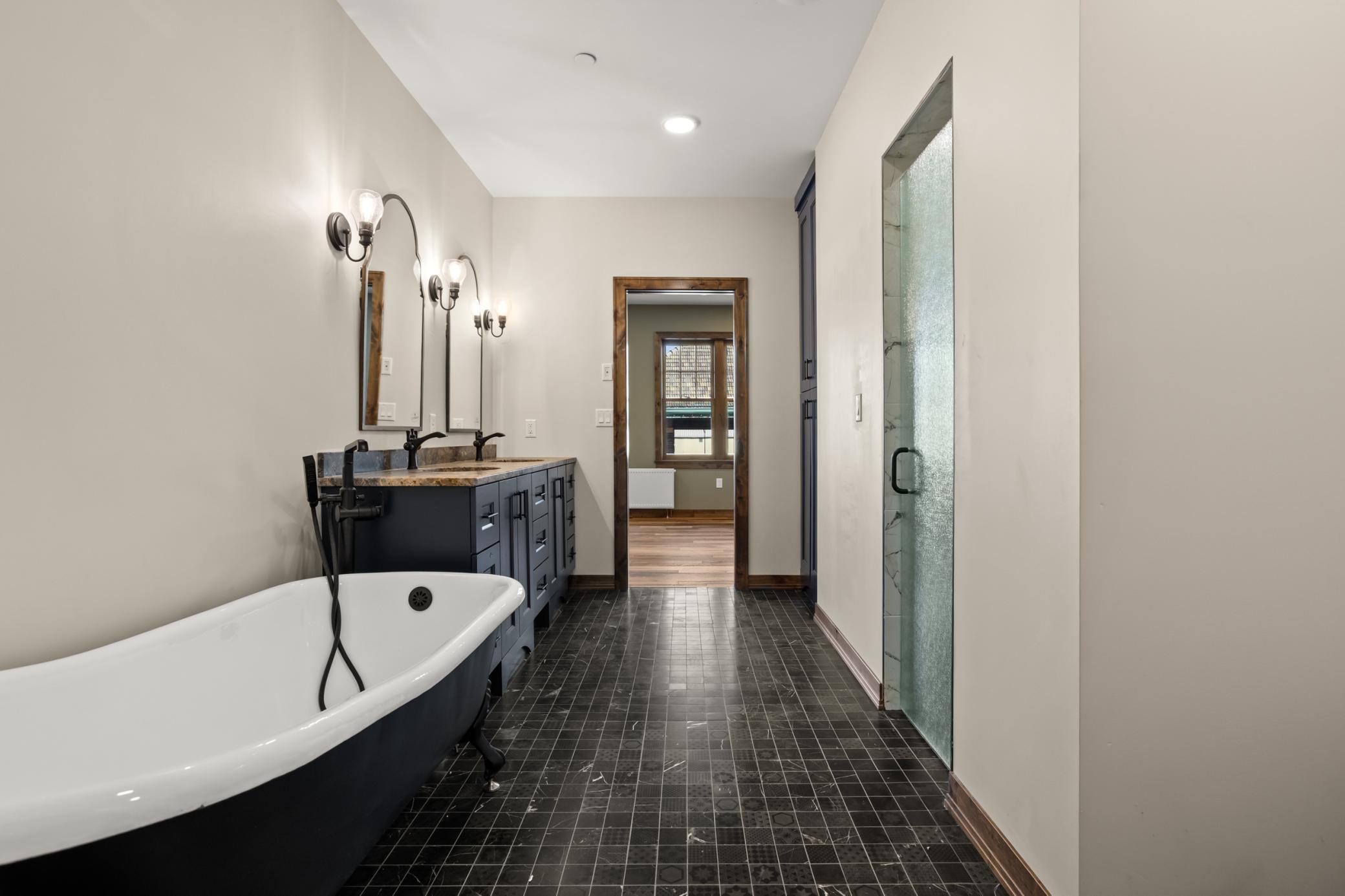 Primary bath 3