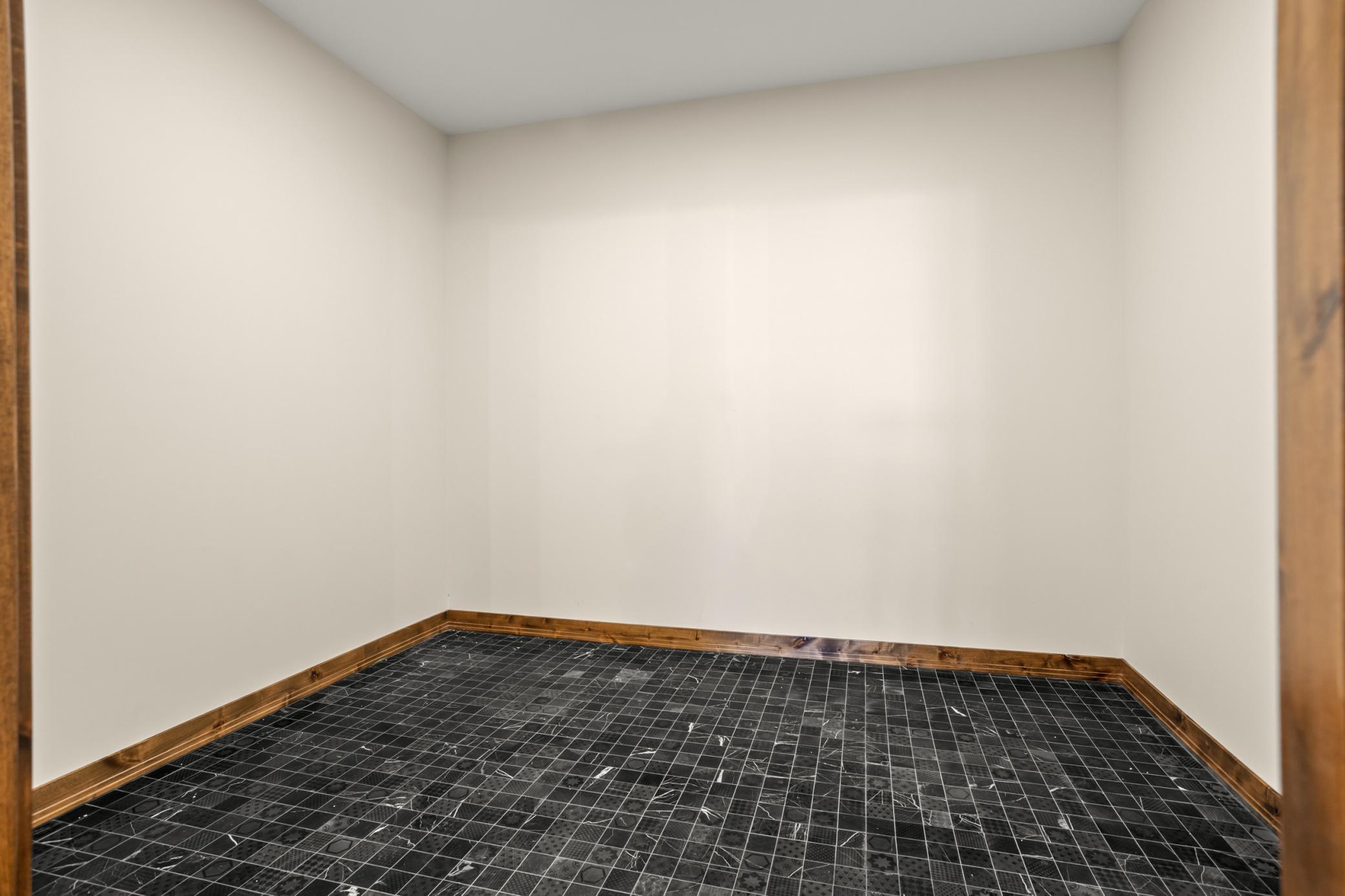 Primary walk in closet