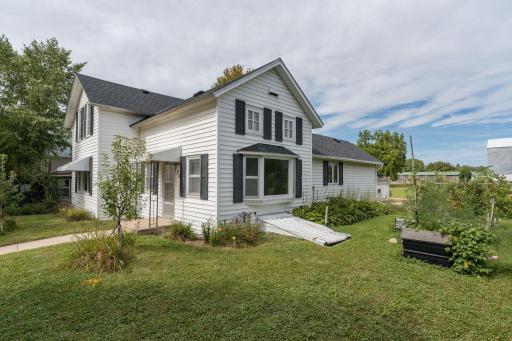 106 W South Street, Janesville, MN 56048
