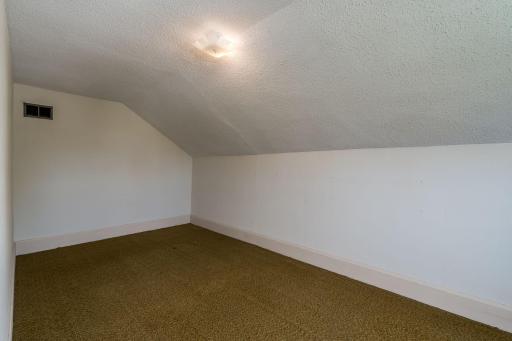 106 W South Street, Janesville, MN 56048