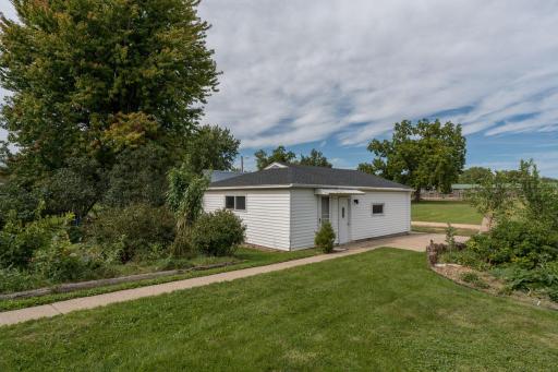 106 W South Street, Janesville, MN 56048