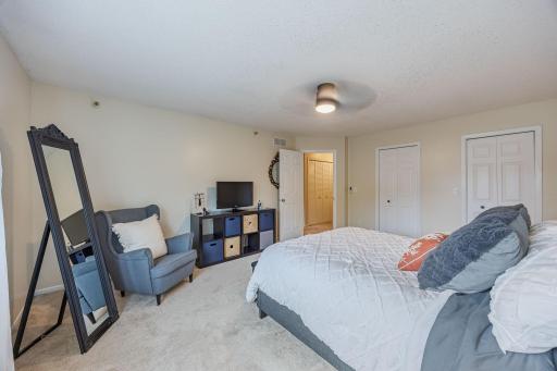 18126 Settlers Way, Eden Prairie, MN 55347