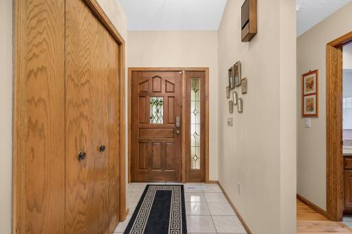 1797 Eldridge Avenue W, Roseville, MN 55113