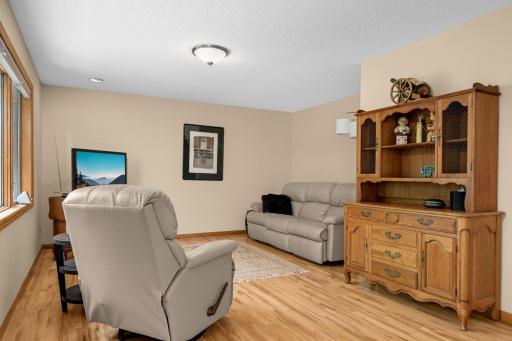 1797 Eldridge Avenue W, Roseville, MN 55113
