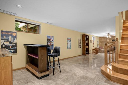 1797 Eldridge Avenue W, Roseville, MN 55113