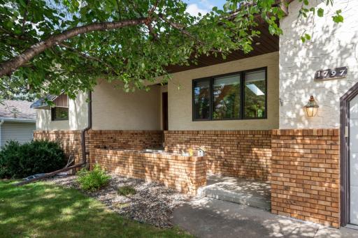 1797 Eldridge Avenue W, Roseville, MN 55113