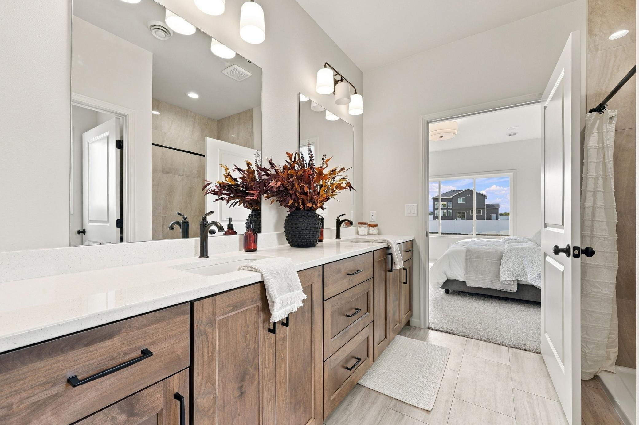 Owner's Private Bath