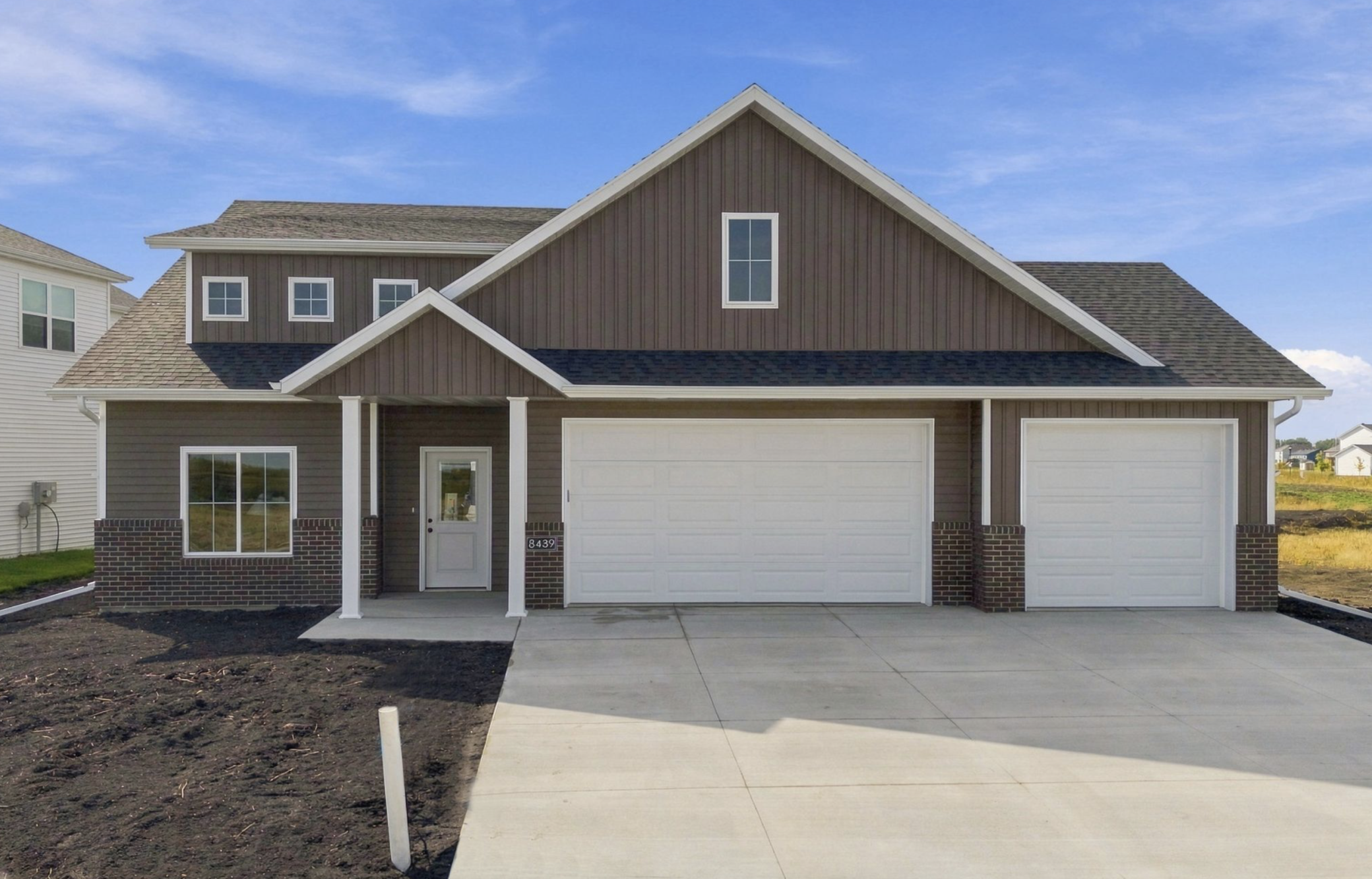 "Somerset" Exterior