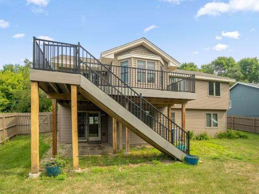 14806 Hallmark Drive, Apple Valley, MN 55124