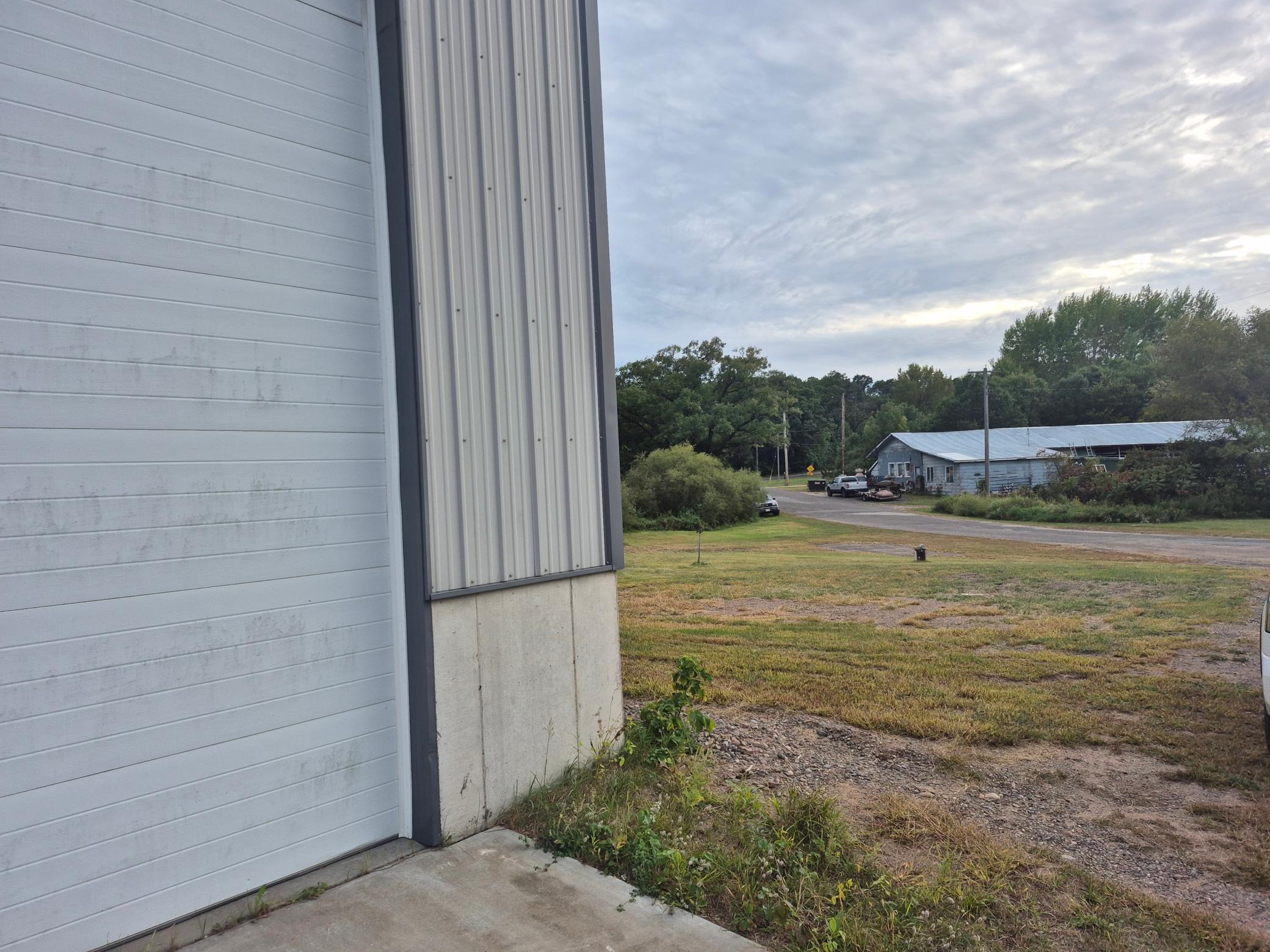 Side yard/lot