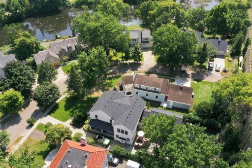 68-web-or-mls-4920%20sunnside%20new%20aerial%20%286%29.jpg