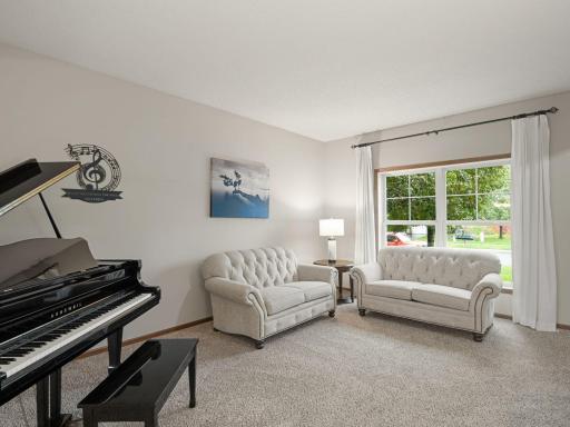 5475 Trailhead Lane SE, Prior Lake, MN 55372